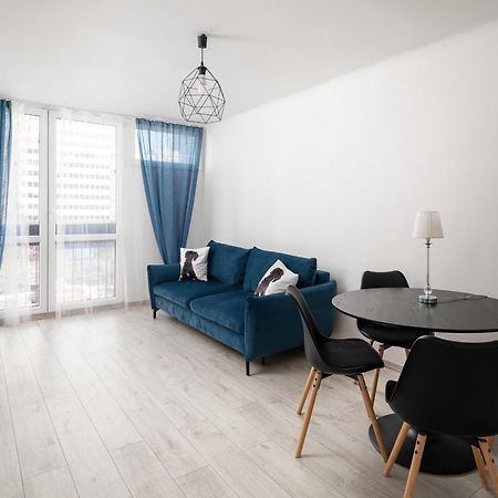 Grzybowska Blue City Centre Apartment Warschau Exterior foto